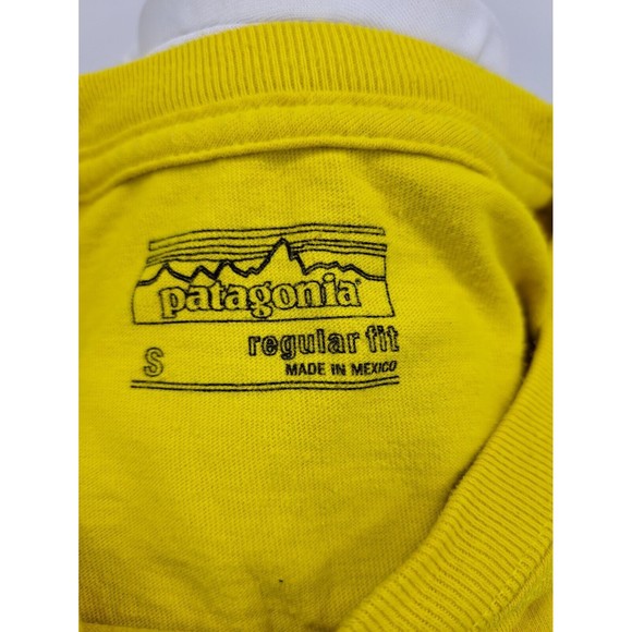 Patagonia Organic Cotton Yellow Logo Spellout T Shirt Men's Size Small S - Picture 7 of 9